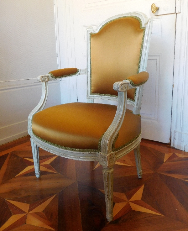 Nadal l'Ainé : série de 4 fauteuils cabriolets d'époque Louis XVI estampillés