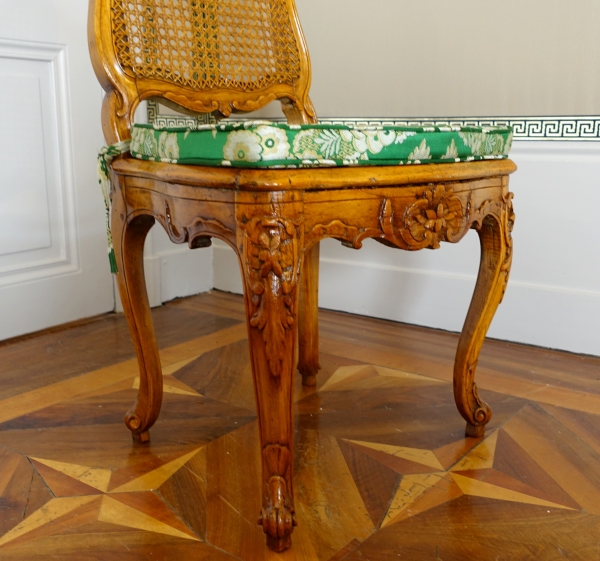 Set of 6 Louis XV cane chairs, mid 18th century circa 1750