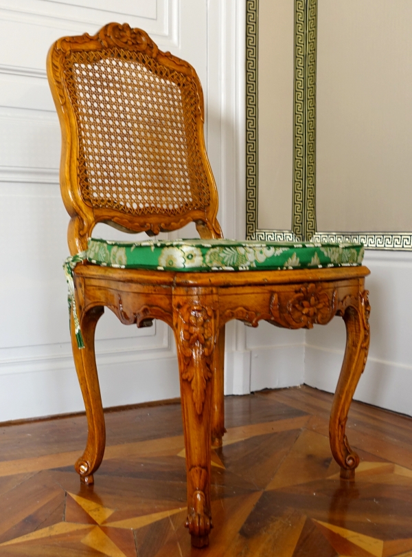 Set of 6 Louis XV cane chairs, mid 18th century circa 1750