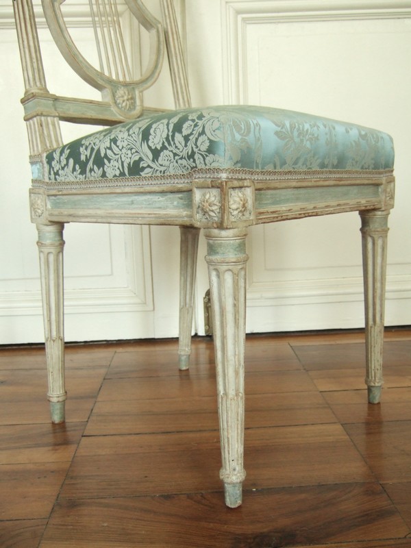 6 chaises lyre d'époque Louis XVI, soie bleue, modèle de Jacob