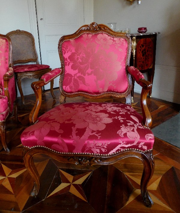 Louis XV walnut armchair, 18th century