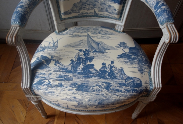 Paire de fauteuils cabriolets Louis XVI - toile de Jouy Guéthary - Guetaria