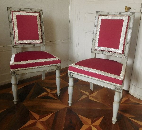 Jacob Desmalter, Château de Fontainebleau : paire de chaises d'époque Empire, galons au fil d'argent