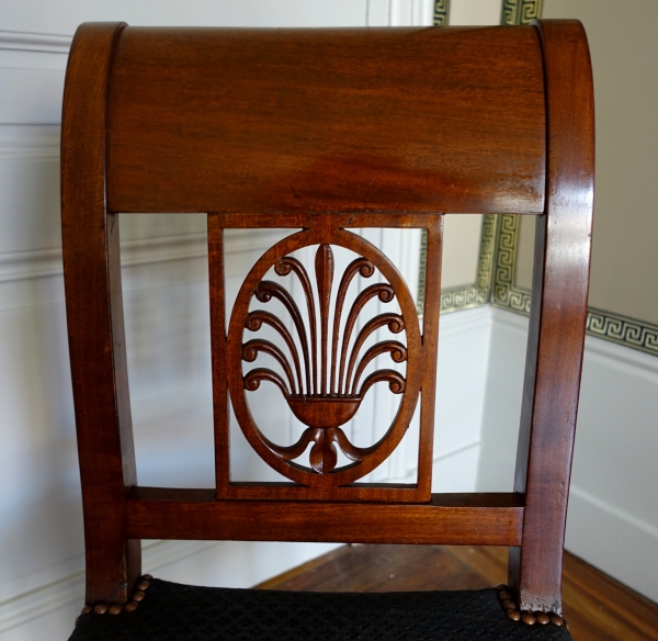 Jacob Desmalter : pair of Empire mahogany chairs, horsehair cover - signed