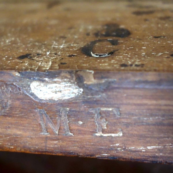 Compiegne - Mobilier de l'Empereur, paire de chaises lyre acajou époque Louis XVI par Deshayes