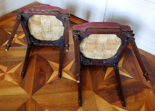 Georges Jacob : paire de chaises lyre en acajou finement sculpté, époque Louis XVI - estampille