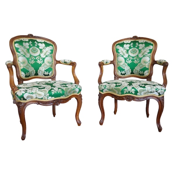 Pierre Nogaret - pair of Louis XV cabriolet armchairs - stamped