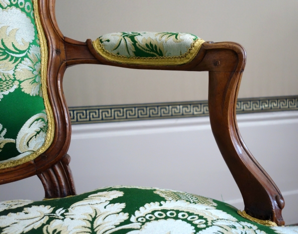 Pierre Nogaret - pair of Louis XV cabriolet armchairs - stamped