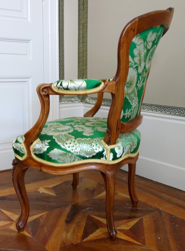 Pierre Nogaret - pair of Louis XV cabriolet armchairs - stamped