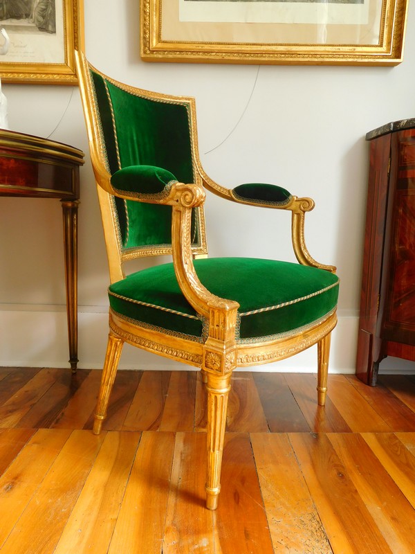 Pair of Louis XVI gilt armchairs, Boulard, seatmaker for the King of France, 18th century