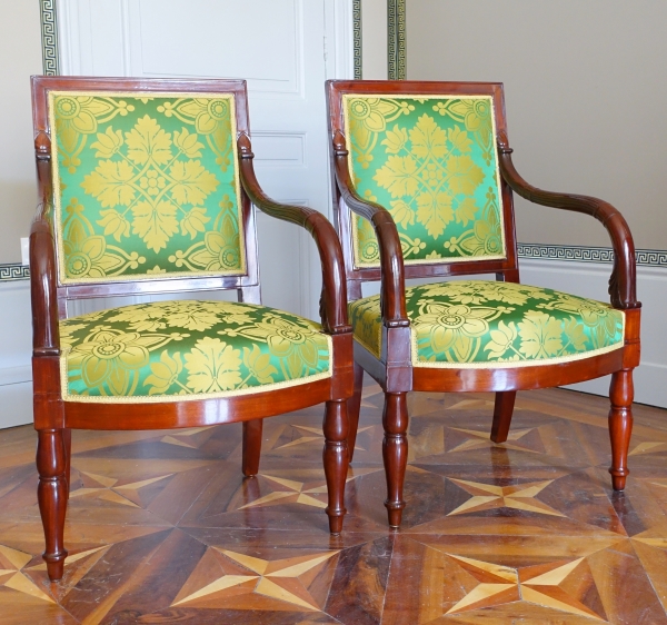 Jacob Desmalter : pair of Empire mahogany armchairs - stamped