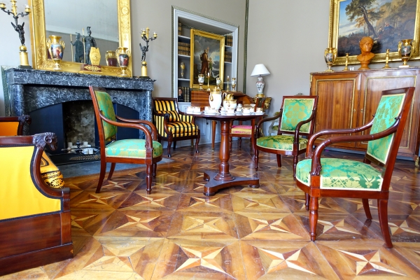 Jacob Desmalter : pair of Empire mahogany armchairs - stamped