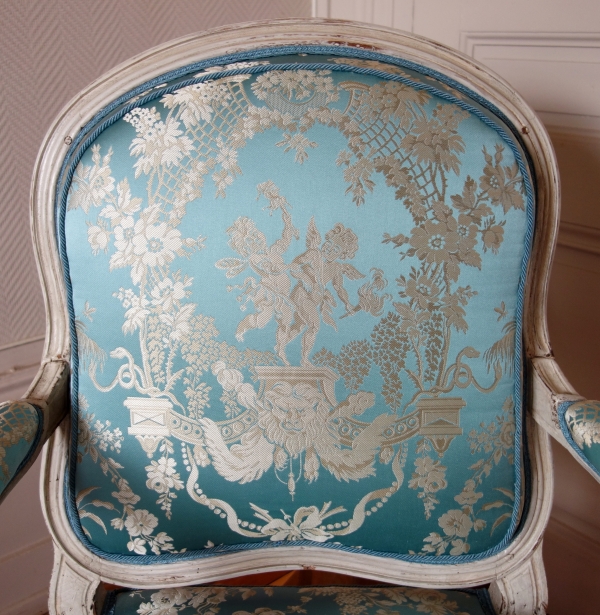 Louis Delanois : paire de fauteuils à la Reine Louis XVI d'époque Louis XV