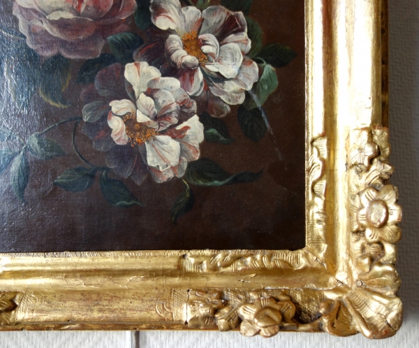Ecole Française du début XVIIIe siècle, jeté de roses - tableau de fleurs - huile sur toile