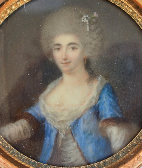 Portrait miniature d'aristocrate en perruque d'époque Louis XVI - XVIIIe siècle