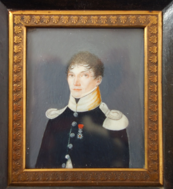 Empire miniature portrait of an infantryman officer - early 19th century