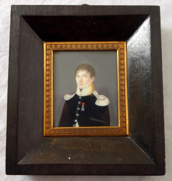 Empire miniature portrait of an infantryman officer - early 19th century