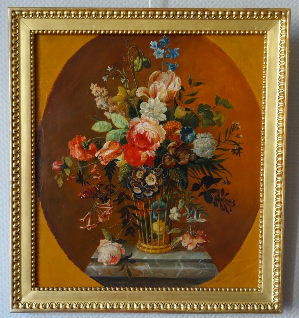 Ecole Française vers 1800, nature morte : tableau de fleurs, huile sur toile - 69cm x 63cm