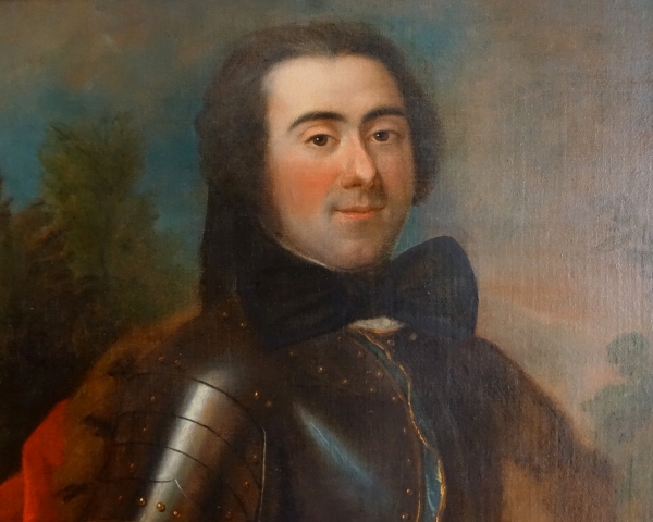 Portrait d'officier aristocrate, cadre en bois sculpté et doré - époque Louis XV - XVIIIe siècle