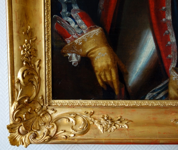 Ecole Française du XVIIIe siècle, portrait d'aristocrate garde corps du Roi en cuirasse - 60cm x 76cm