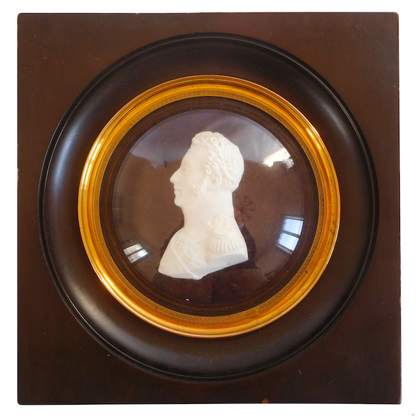 Portrait miniature du Duc d'Angoulême - Louis XIX en biscuit de Sèvres, époque Restauration