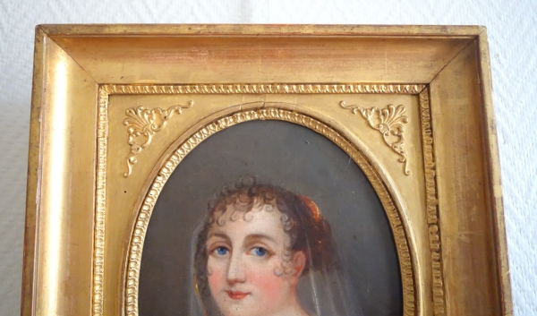 Portrait d'époque Empire, jeune fille vêtue à l'antique, huile sur toile - 38cm x 32cm