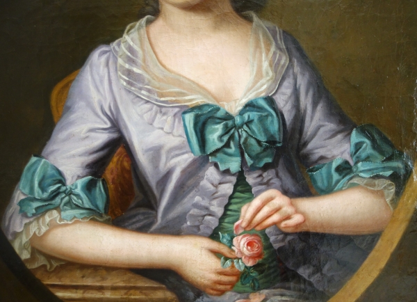 Ecole Française du XVIIIe siècle : grand portrait de dame aristocrate époque Louis XVI - 79cm x 95cm