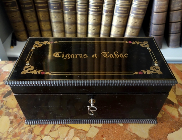 Détail — Coffret boîte à cigares en marqueterie Boulle d'époque Napoleon III