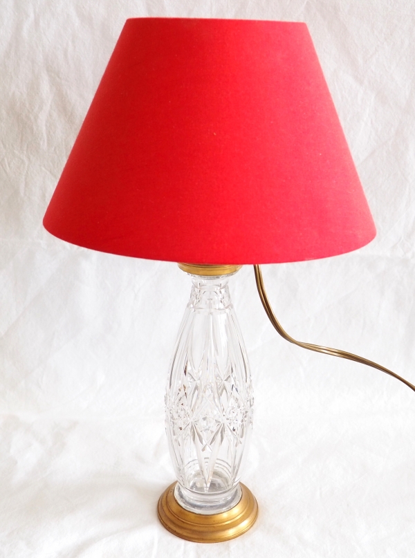 Détail — Pied de lampe en cristal de Baccarat et bronze doré - étiquette papier