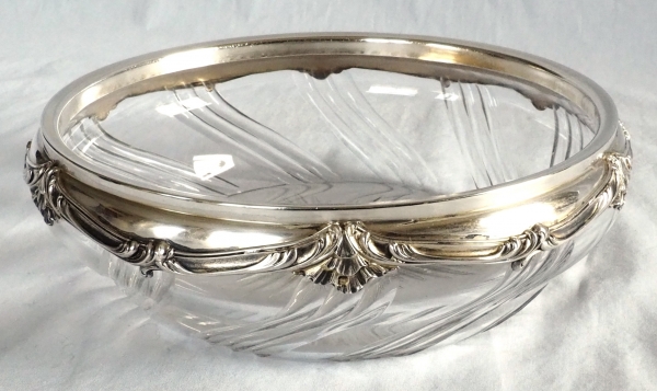 Détail — Saladier ou coupe de style Louis XV en cristal de Baccarat et argent massif poinçon Minerve