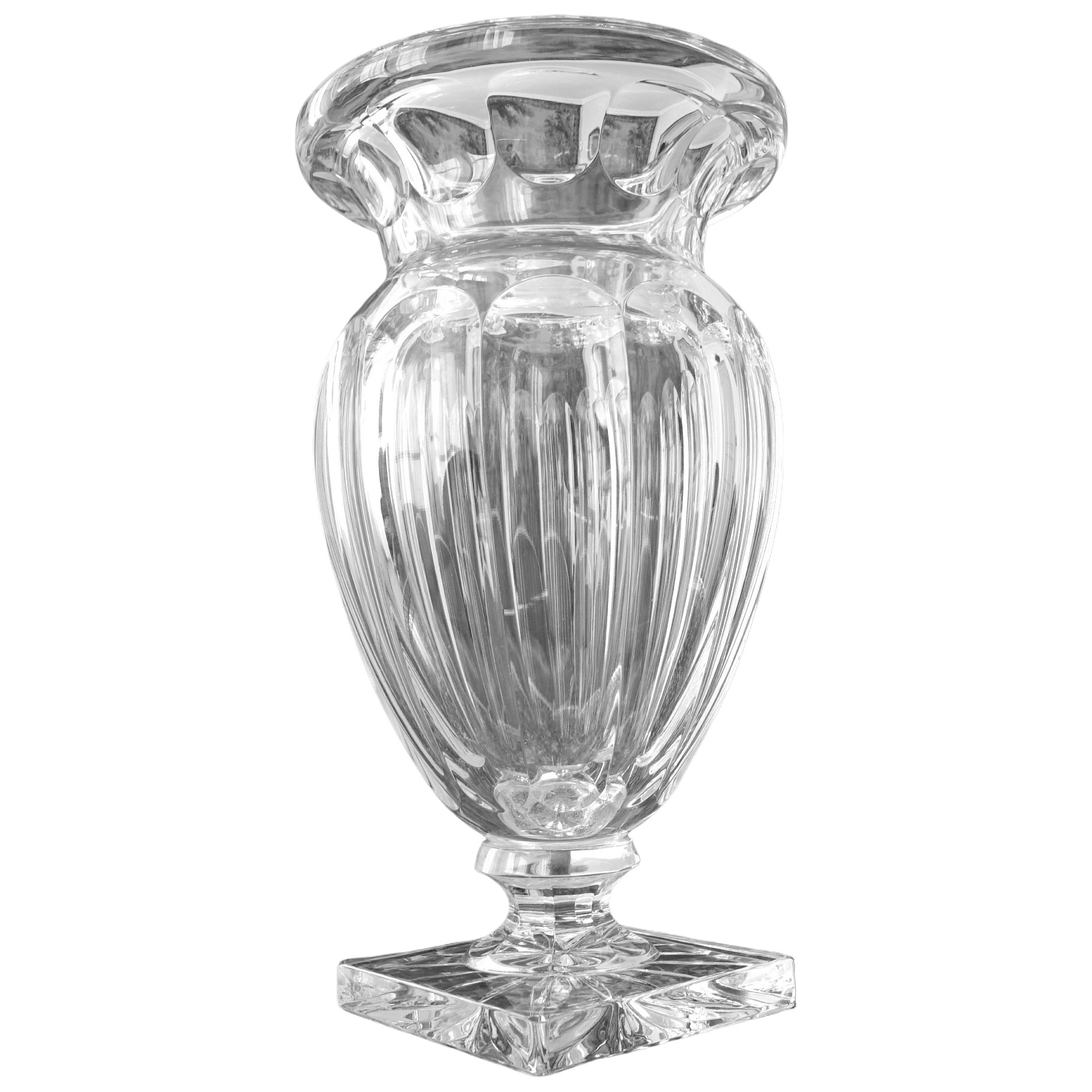Grand vase en cristal de Saint Louis taillé, époque fin XIXe siècle