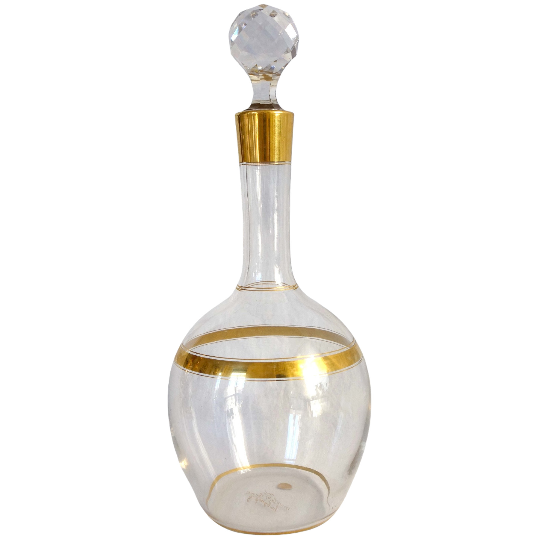 Baccarat crystal wine bottle enhanced with fine gold - original paper sticker