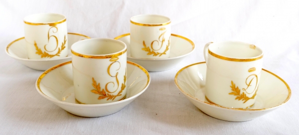 Détail — Suite de 4 tasses à café litron à monogrammes d'époque Directoire vers 1800