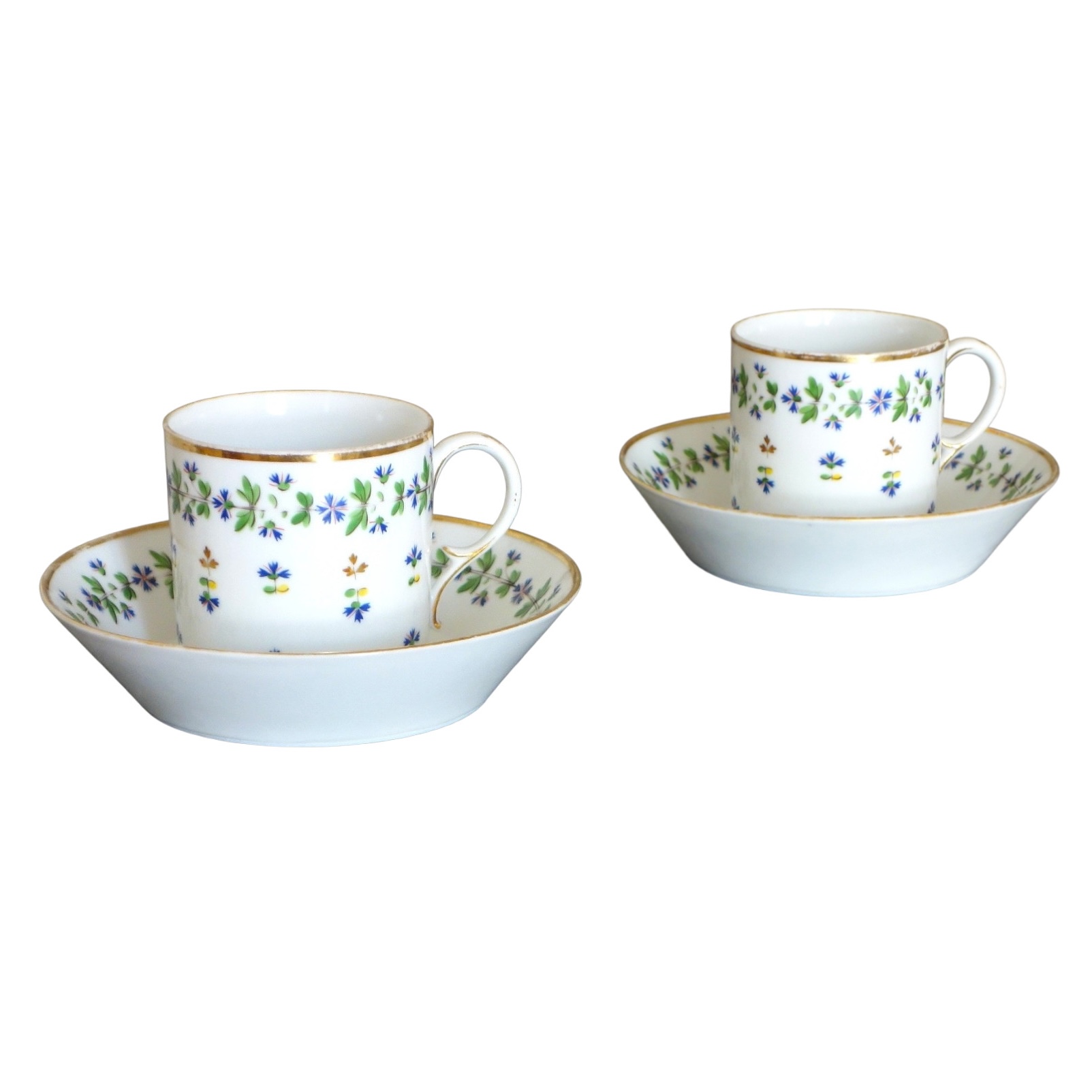 Manufacture du Duc d'Angoulême - paire de tasses litron aux Barbeaux en porcelaine XVIIIe signées