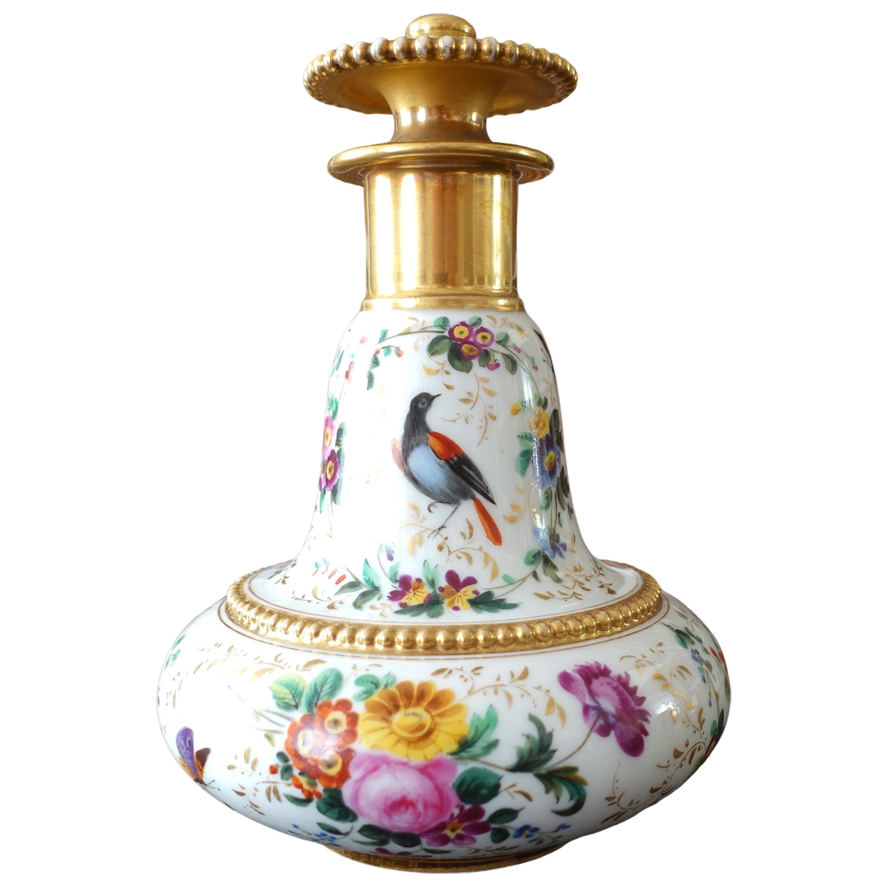 Manufacture Darte - flacon en porcelaine à décor floral et or d'époque Charles X - signé