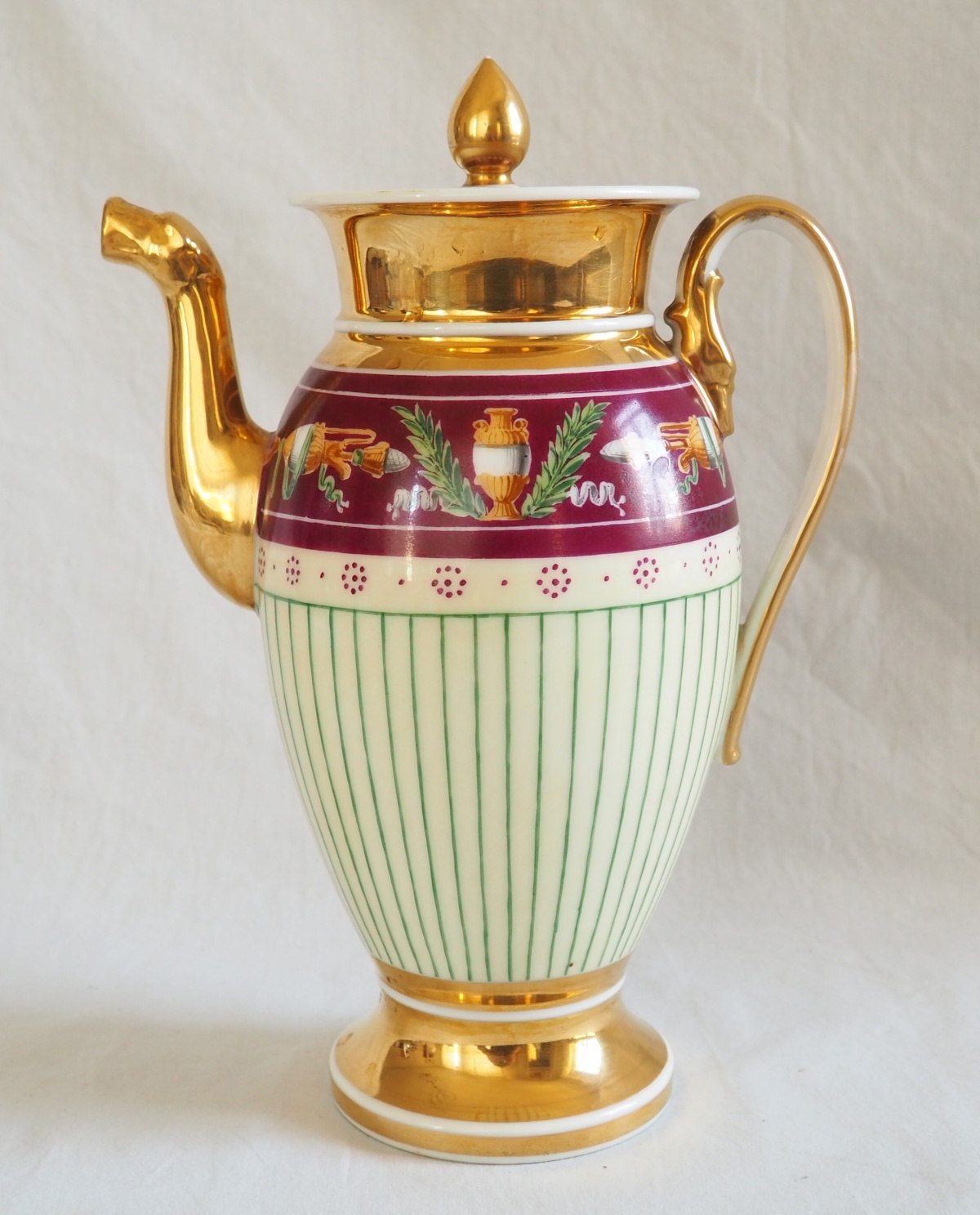 Détail — Verseuse cafetière, porcelaine d'époque Empire Restauration attribuée Manufacture Lebon Halley