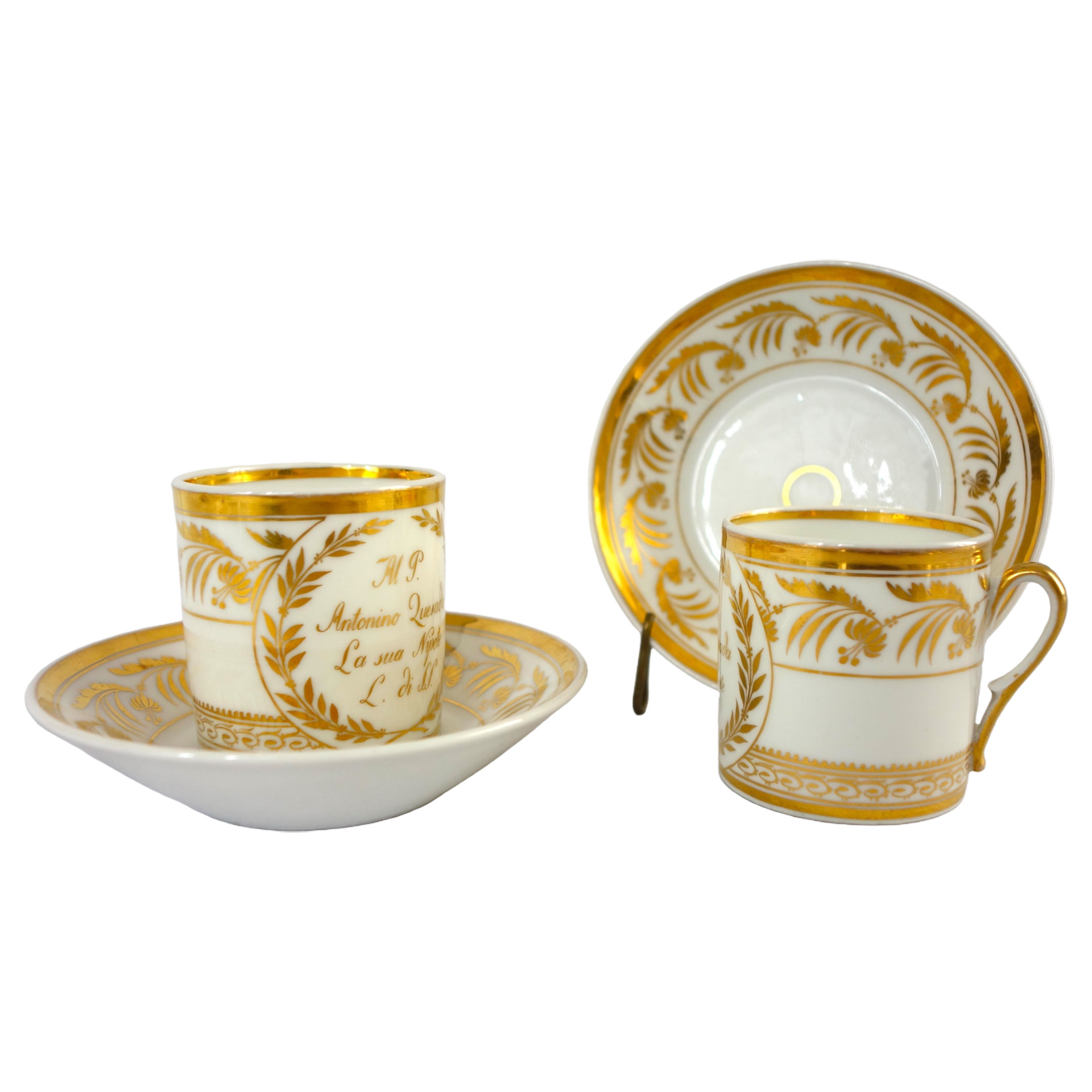 Paire de tasses à café Empire en porcelaine, Naples, Marquis Quesada di San Sebastiano Sardaigne