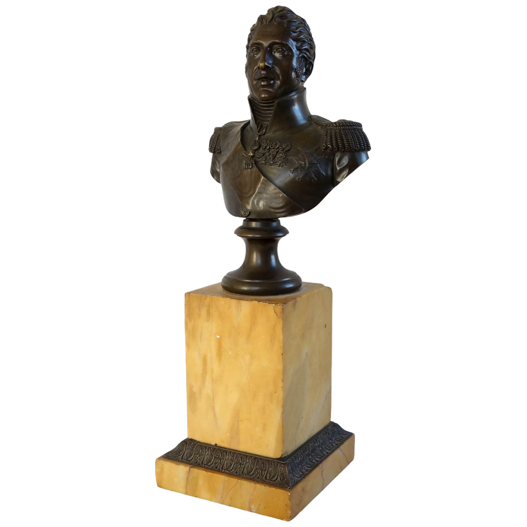 Charles X Roi de France - buste royaliste en bronze patiné et marbre jaune de Sienne