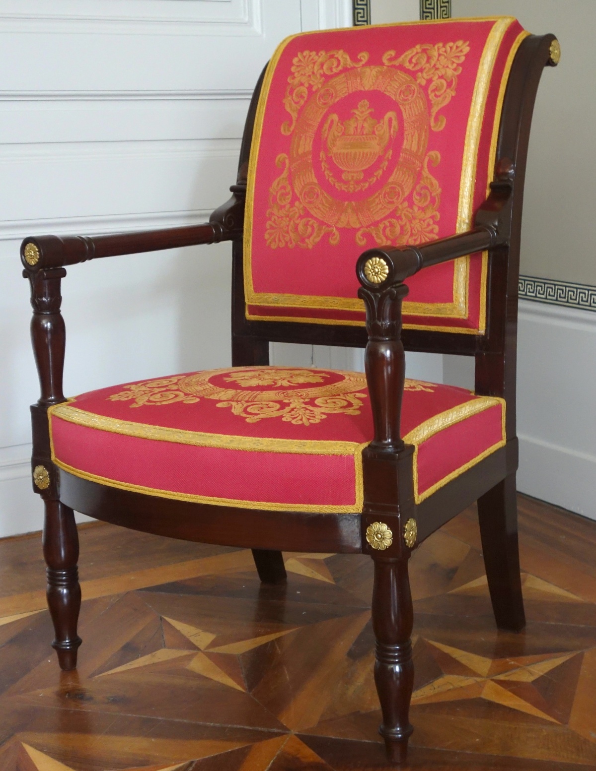 Détail — Jacob Desmalter - fauteuil de bureau d'époque Empire en acajou et bronze doré