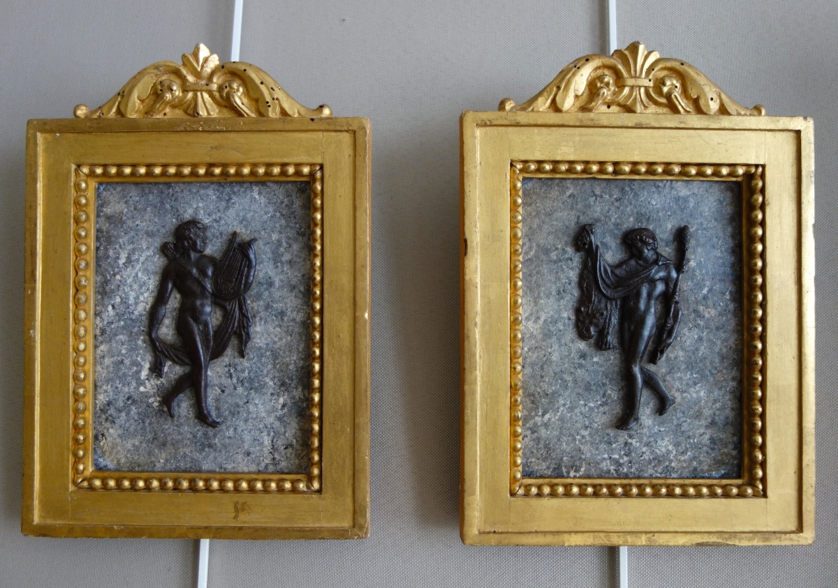 Détail — Souvenirs du Grand Tour - paire de tableaux miniatures en bronze, faux marbre et bois doré